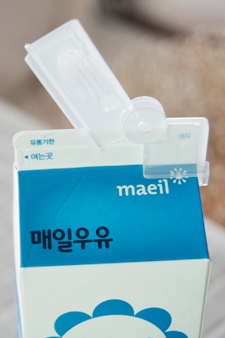 우유 케이스 투명 밀봉 클립